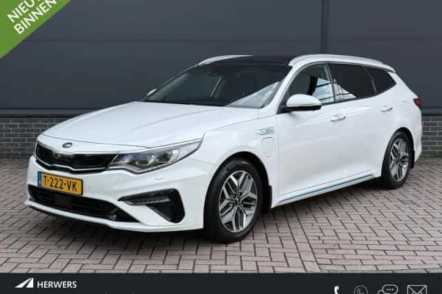 Kia Optima Sportswagon (2020) thumbnail 1