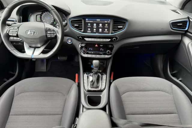 Hyundai Ioniq (2019) thumbnail 2