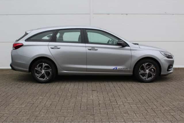 Hyundai i30 (2024) thumbnail 17