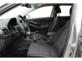 Hyundai i30 (2024) thumbnail 9