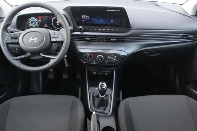 Hyundai i20 (2024) thumbnail 2