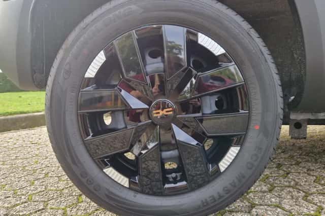 Dacia Spring (2024) thumbnail 14
