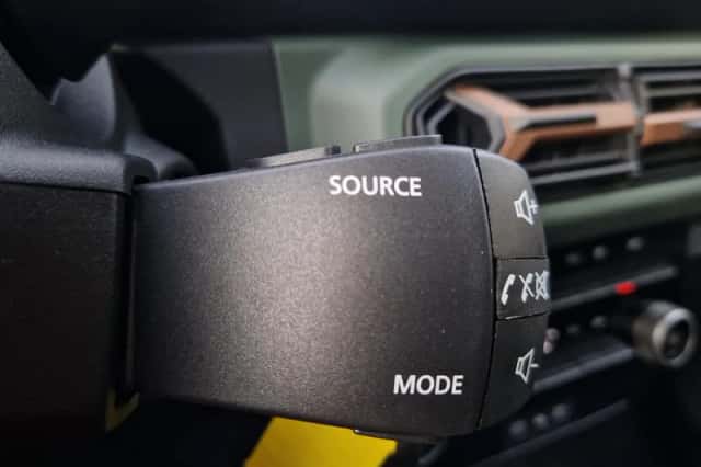 Dacia Spring (2024) thumbnail 23