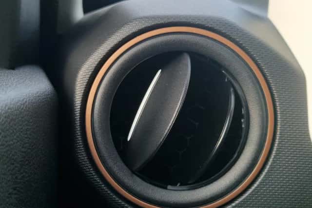 Dacia Spring (2024) thumbnail 28