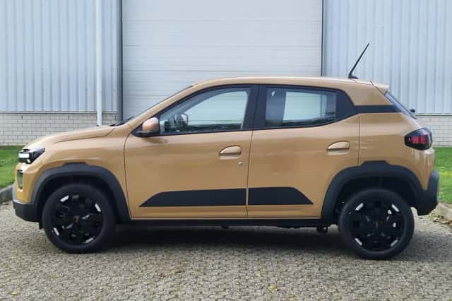 Dacia Spring (2024) thumbnail 7