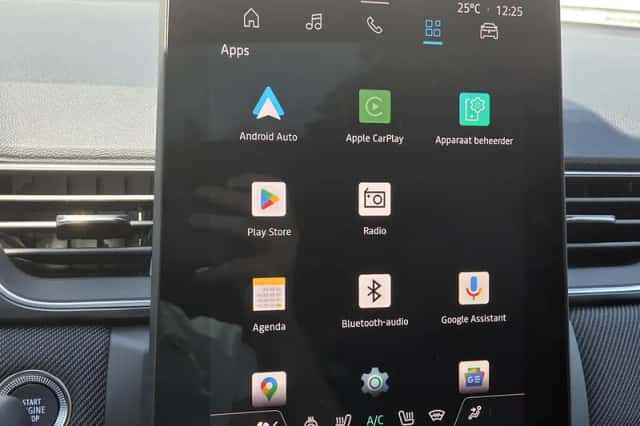 Renault Captur (2025) thumbnail 38