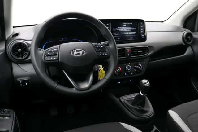 Hyundai i10 (2025) thumbnail 9