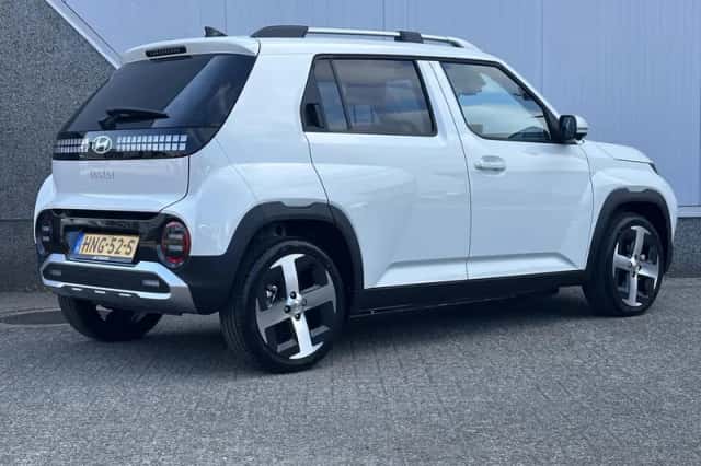 Hyundai Inster (2025) thumbnail 3