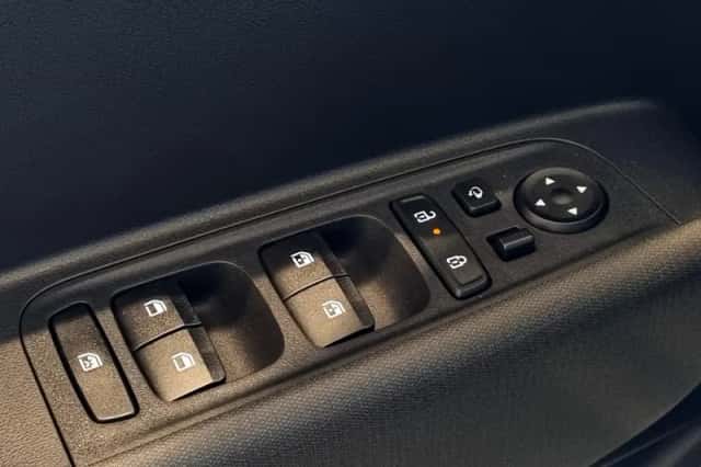 Hyundai Inster (2025) thumbnail 10