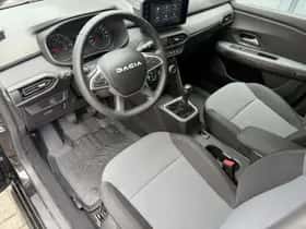 Dacia Sandero Stepway (2025) thumbnail 21