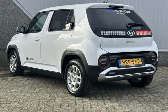 Hyundai Inster (2025) thumbnail 15