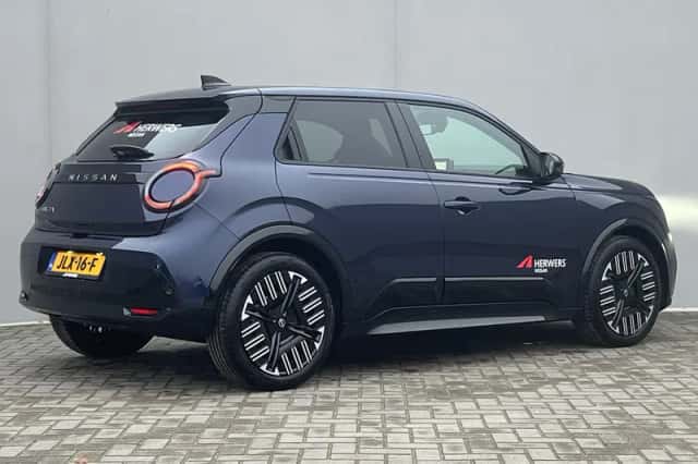 Nissan Micra (2025) thumbnail 3