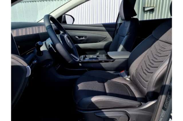 Hyundai Tucson (2025) thumbnail 4