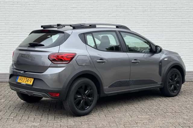 Dacia Sandero Stepway (2025) thumbnail 3