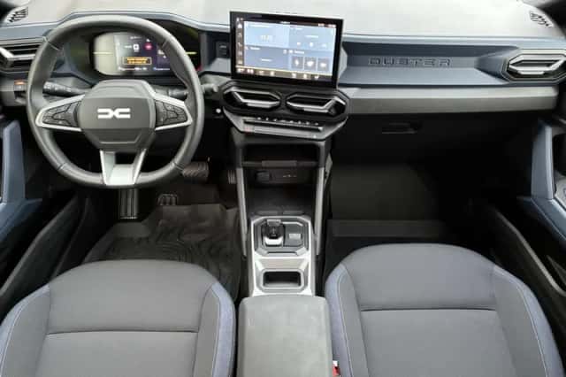 Dacia Duster (2025) thumbnail 2