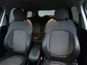MINI Countryman (2023) thumbnail 16