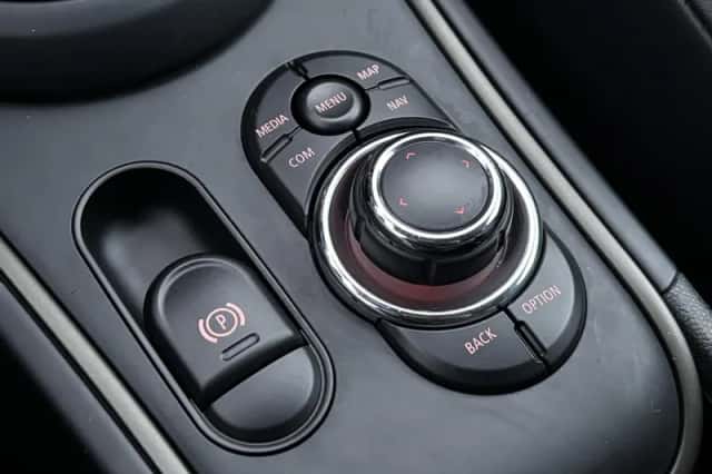 MINI Countryman (2023) thumbnail 26