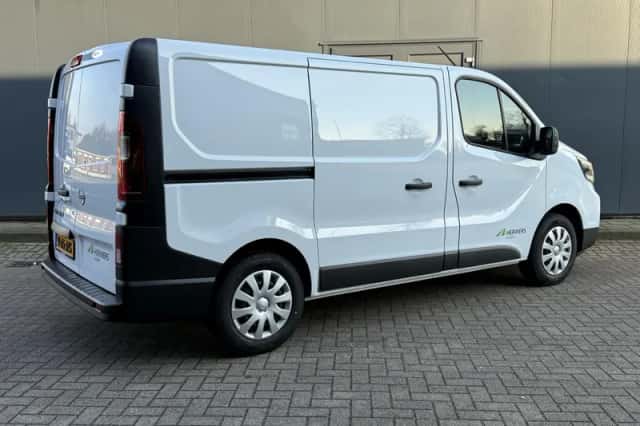 Nissan Primastar (2024) thumbnail 3