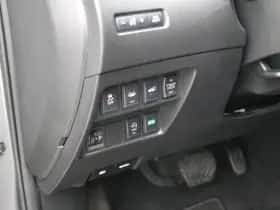 Nissan X-Trail (2020) thumbnail 32