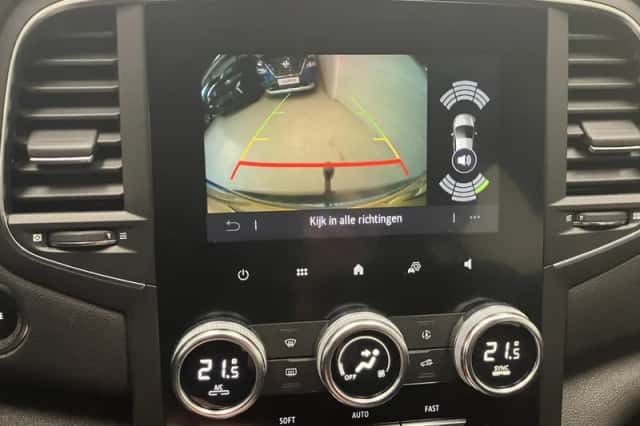 Renault Mégane (2022) thumbnail 15