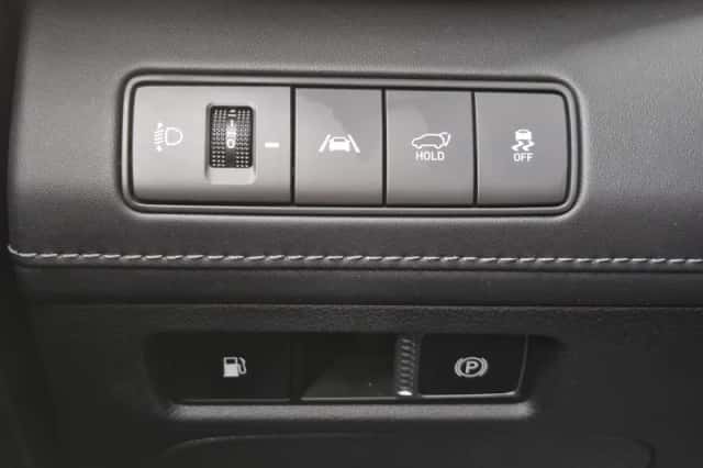 Hyundai Santa Fe (2022) thumbnail 51