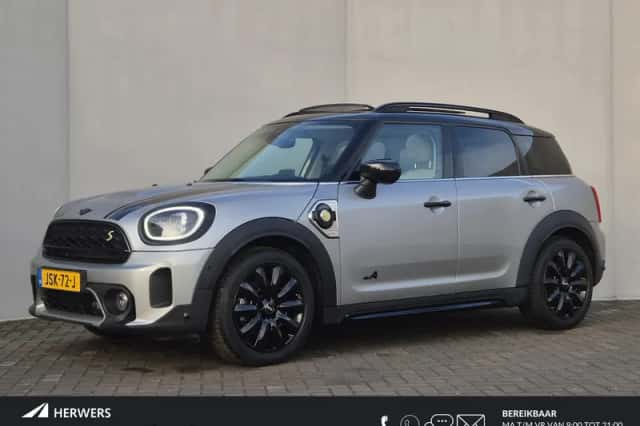 MINI Countryman (2023) thumbnail 1