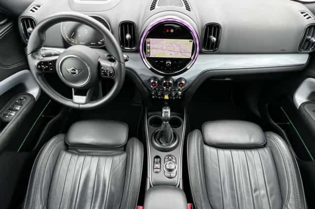 MINI Countryman (2023) thumbnail 2