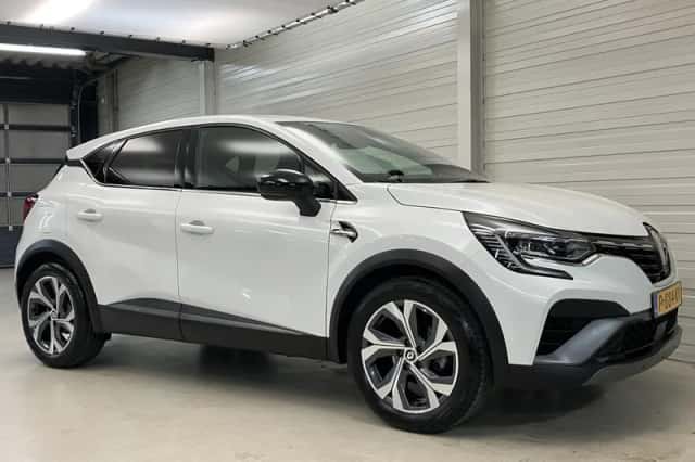 Renault Captur (2022) thumbnail 21
