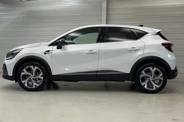 Renault Captur (2022) thumbnail 10