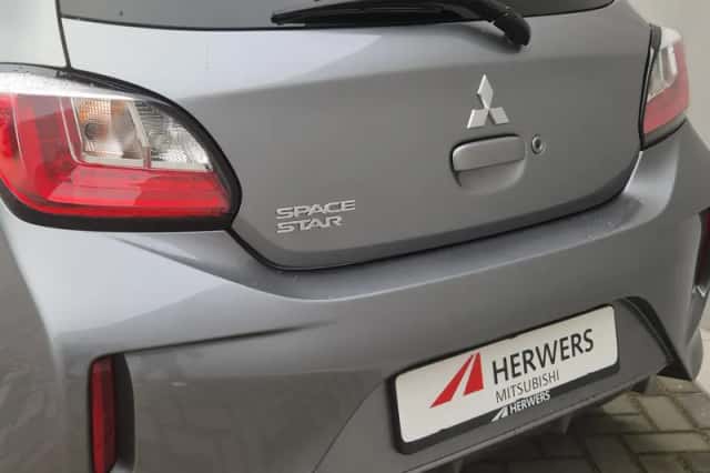 Mitsubishi Space Star (2022) thumbnail 30