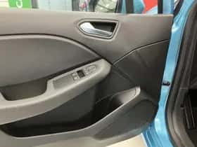 Renault Clio (2021) thumbnail 31