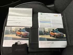 Renault Captur (2021) thumbnail 8