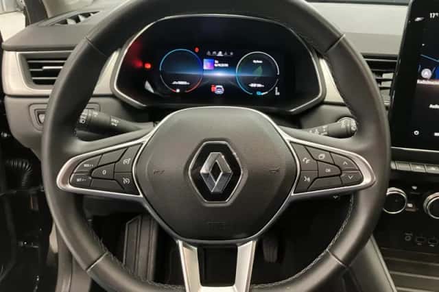 Renault Captur (2021) thumbnail 9