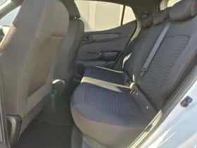 Hyundai i10 (2023) thumbnail 13