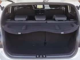 Hyundai i10 (2023) thumbnail 24