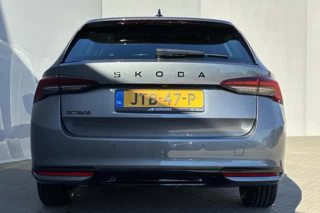Škoda Octavia (2024) thumbnail 41
