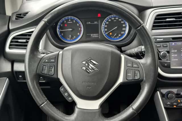 Suzuki SX4 S-Cross (2016) thumbnail 19
