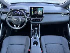 Toyota Corolla (2024) thumbnail 5