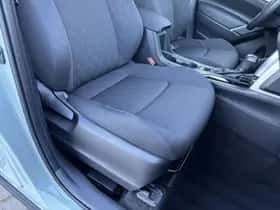 Toyota Corolla (2024) thumbnail 41