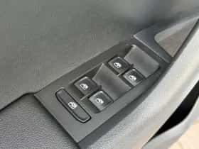 Škoda Octavia (2019) thumbnail 35
