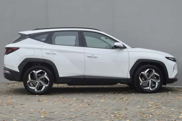 Hyundai Tucson (2022) thumbnail 16