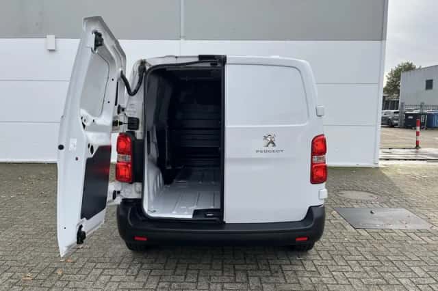 Peugeot E-Expert (2023) thumbnail 33