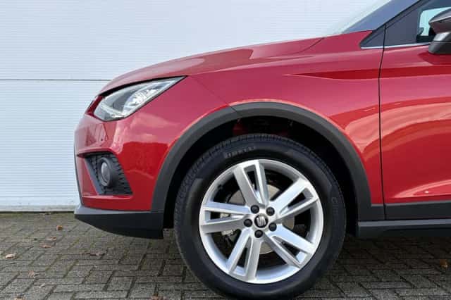 SEAT Arona (2018) thumbnail 16