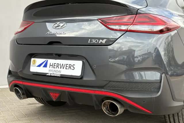 Hyundai i30 Fastback (2021) thumbnail 36