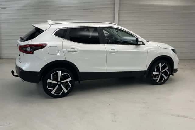 Nissan Qashqai (2021) thumbnail 2
