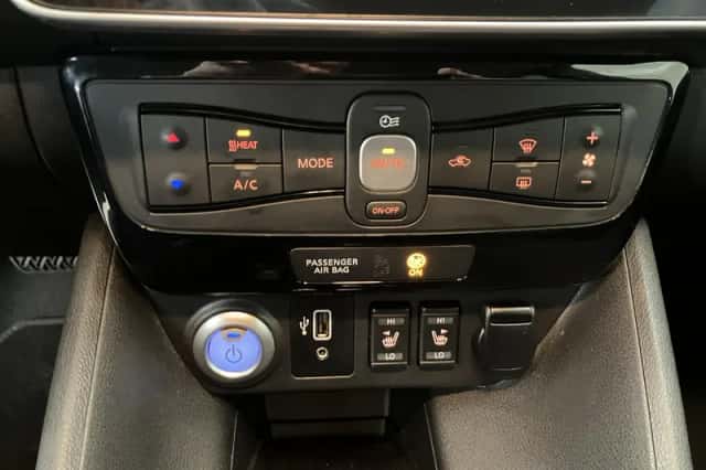 Nissan Leaf (2020) thumbnail 17