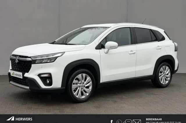 Suzuki S-Cross (2025) thumbnail 1