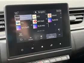 Renault Captur (2023) thumbnail 31