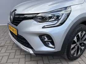 Renault Captur (2023) thumbnail 39
