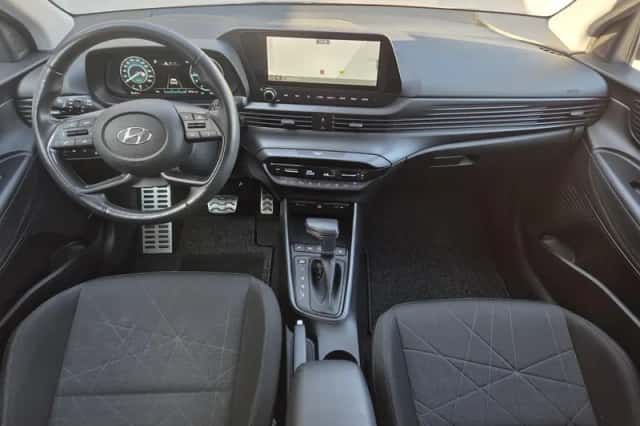 Hyundai Bayon (2022) thumbnail 2